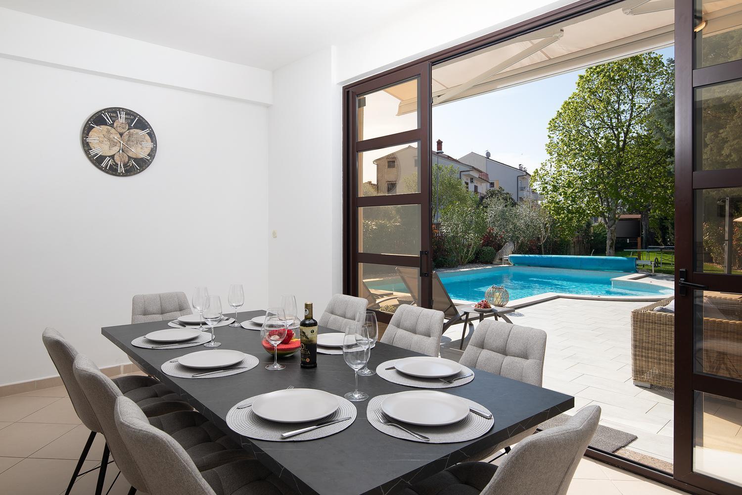Villa Andrija Family Dream With Heated Pool At The Sea With Beautiful Garden, Outside Cinema And Kids Playground Fažana Kültér fotó